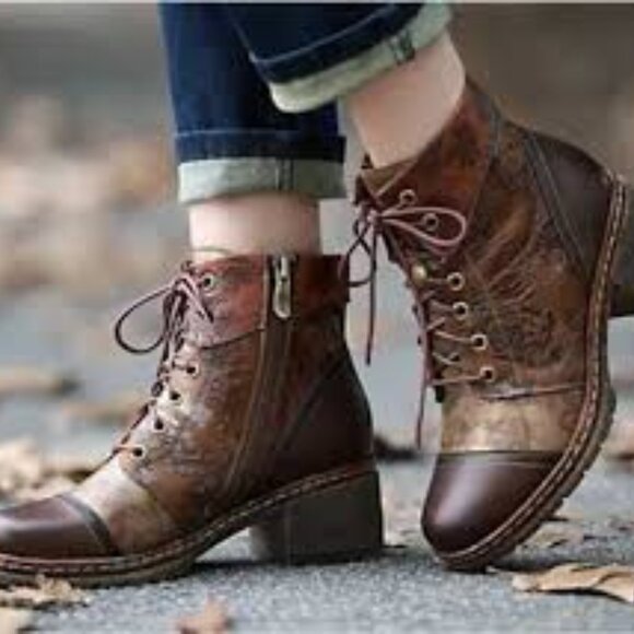 NIB L'Artiste Spring Step Leather Lace-Up Boots Fallinluv-Brown EU35 (US 5) - Picture 1 of 7